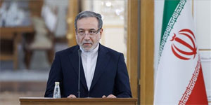 �ran D��i�leri Bakan� Erak�i: 'F�zelerimiz m�zakere konusu de�ildir ve olmayacakt�r'