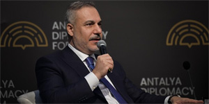 Fidan: 'Bu y�l 150 �lke ve 66 uluslararas� kurulu�tan 6 bin 400 kat�l�mc� forumumuza kat�ld�'