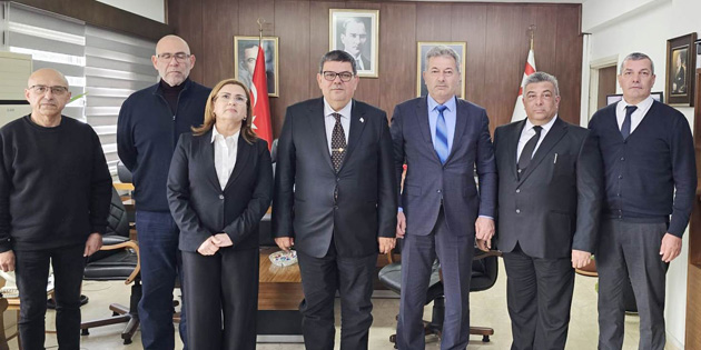 P�YASADA NAK�T D�V�Z SIKINTISI VAR 