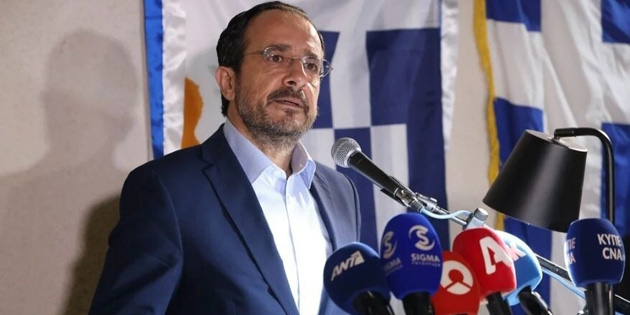 RUM YNETM SAA KAYIYOR! 