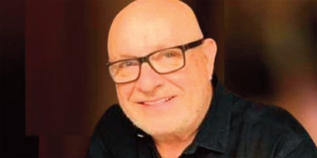 S�MON AYKUT’UN HAYATI �ZER�NE TEHL�KEL� OYUN! 