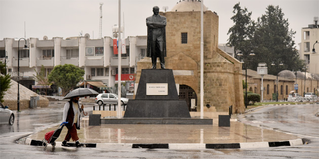 Yer yer hafif sa�anak ya�mur ve f�rt�na bekleniyor