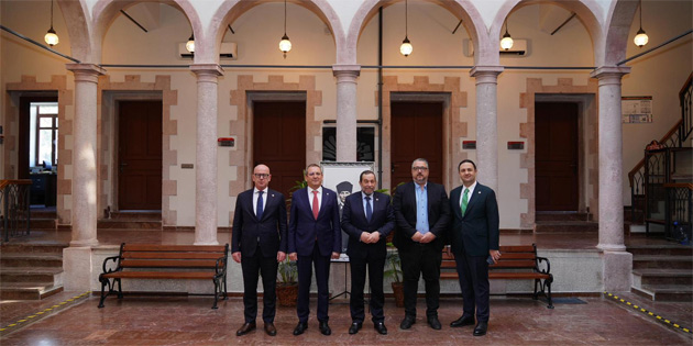 Ayval�k’ta “Rauf Denkta� K�lt�r Merkezi” a��ld�