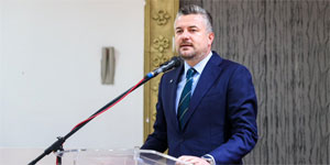 �zmir'de Buca Belediye Ba�kan� G�rkem Duman g�zalt�na al�nd�