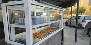 Gazima�usa Belediyesi seyyar tezg�hlarda lokma �retimi ve sat��� yapan esnaf� denetledi