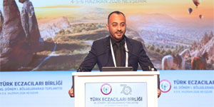 KTEB Ba�kan� Dr. Ecz. Umut �ks�z, TEB 45. D�nem Merkez Heyeti 1. B�lgeleraras� Toplant�s�’na Kat�ld�