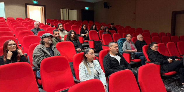 14.Uluslararas� K�br�s ���i Filmleri Festivali’nde d�n iki film g�sterimi yap�ld�