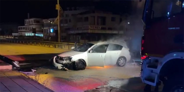 Lefko�a'da bu sabah meydana gelen kazada alev alan arac�n s�r�c�s� hen�z tespit edilemedi