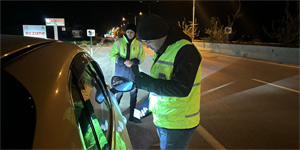 �lke genelinde 293 s�r�c� rapor edildi, 37 araca trafikten men<