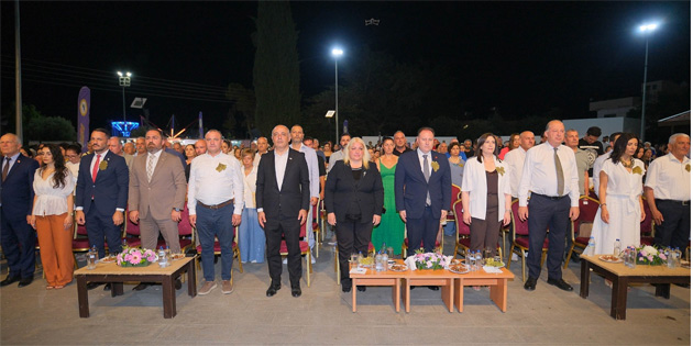 64. Geleneksel Mehmet�ik �z�m Festivali ba�lad�