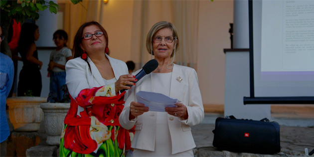 Aknc: “Bu ev, hep birlikte yazacamz yeni hikyelerin balangc olsun”