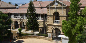 Hayat pahal�l��� kararnamesi ile ilgili dava 9 Nisan’a ertelendi<