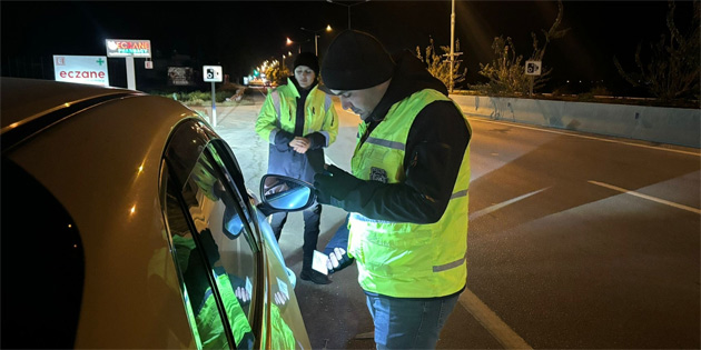 POL�STEN 37 ARACA TRAF�KTEN MEN 