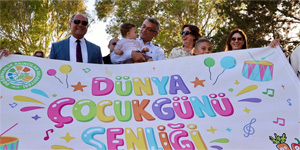Erh�rman, Cihangir'deki �ocuk �enli�ine kat�ld�