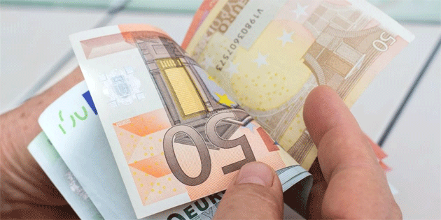 Gney Kbrs’ta alanlar Avrupa ortalamasndan fazla alrken yzde 40 daha az maa alyor