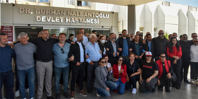 Sendikalar, Burhan Nalbanto�lu Devlet Hastanesi’ne giderek sa�l�k �al��anlar�na te�ekk�r edip destek belirtti