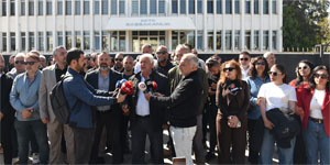 Sendika temsilcileri, Ba�bakanl�k ile KIB-TEK �n�nde a��klama yapt�