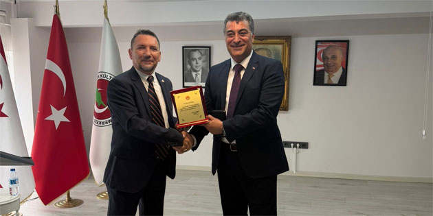 K�br�s T�rk K�lt�r Derne�i, “M�cahit ve M�cahidelerin Anlat�m�yla K�br�s T�rk Milli M�cadelesi” konulu konferans d�zenledi