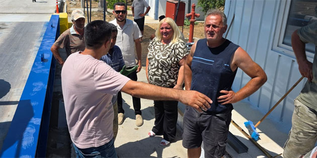 Mehmet�ik B�y�kkonuk Belediye Ba�kan� Tu�lu T�K Kumyal� Silosu’nu ziyaret etti