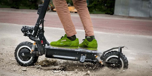 Elektrikli scooterler ve E-mopedin trafikte kullan�m�nda d�zenleme yap�ld�…