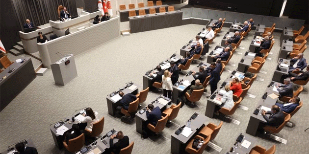 Babakanla bal kurum ve kurulularn bteleri Meclis’te kabul edildi