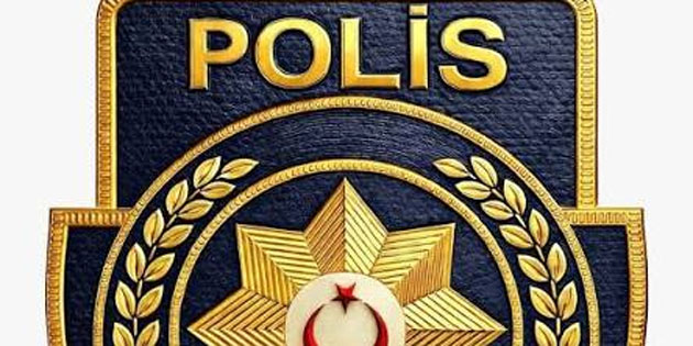 Girne Turizm Liman kav�a��ndaki trafik ���klar�nda ar�za…Polis s�r�c�leri uyard�