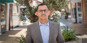 “�zg�r ve ba��ms�z bas�n, eme�in ve demokrasinin g�vencesidir”