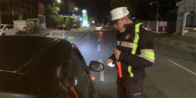 Polisten  ilede asayi ve trafik denetimleri