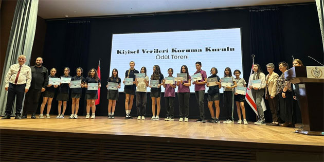 “Sanal D�nyadaki G�lgem” temal� resim yar��mas�n�n �d�lleri sahiplerini buldu