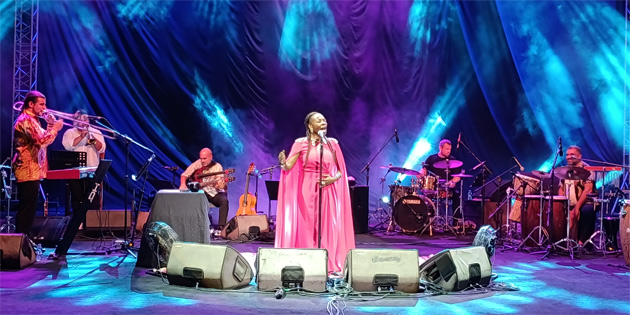 spanyol sanat Buika, Girne'de sahne ald 