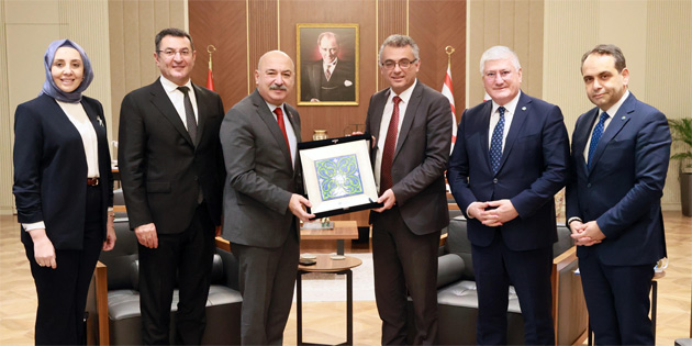 Erhrman, KKTC Sigorta ve Reasrans irketler Birlii ve Trkiye Sigorta Birlii heyetini kabul etti