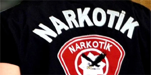 Kanunsuz uyu�turucu madde tasarrufundan 2 ki�i tutukland�