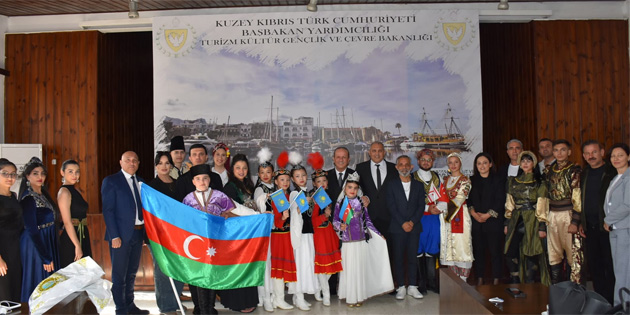 lkede misafir olarak bulunan halk danslar ekipleri Ataolu’nu ziyaret etti