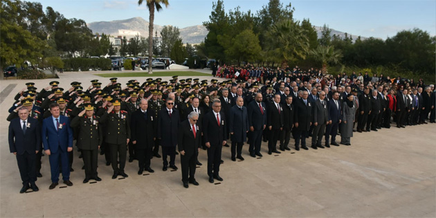 KIBRIS T�RK HALKI L�DER�N� UNUTMADI 