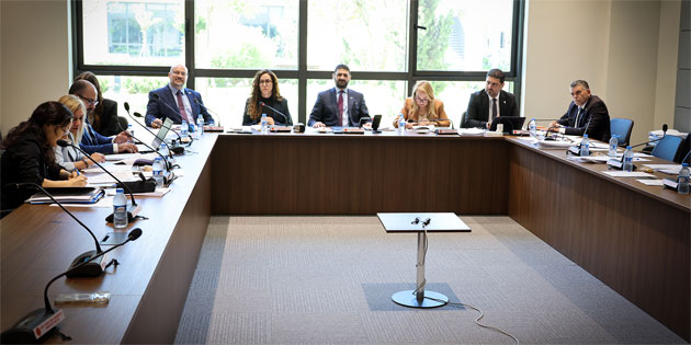 Kamuda �al��an ge�ici personelle ilgili yasa �nerisi komitede onayland�