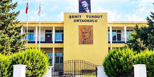 �ehit Turgut Ortaokulu’nda suya eri�im �cretsiz: ��rencilere termos da��t�ld�