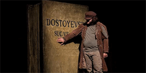 Be�parmaklar Tiyatro Festivali’nde “Raskolnikov” sahnelendi 