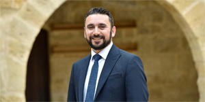 Reynar: “Nefrete kar�� e�itli�i savunmaya devam edece�iz”