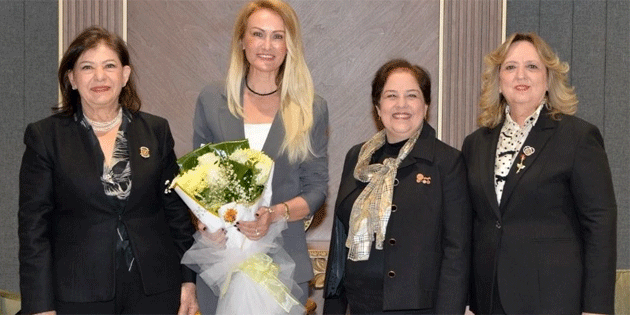 Nilden Bekta� Erh�rman, Inner Wheel 222’nci B�lge y�netimini kabul etti