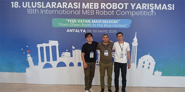 Hala Sultan �lahiyat Koleji ��rencileri, Uluslararas� MEB Robot Yar��mas�’na kat�ld�