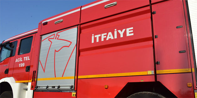 Girne-Lefko�a ana yolunda ara� yang�n�