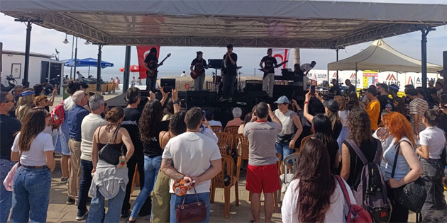 19 May�s Atat�rk'� Anma ve Gen�lik ve Spor Bayram� Girne Kordonboyu'nda kutland�