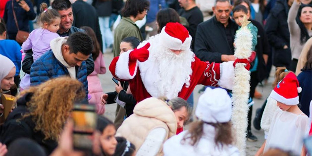 Gazima�usa Belediyesi’nden “Christmas Bazaar”