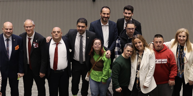 Sava�an: Kapsay�c� ve duyarl� bir gelecek in�a etme sorumlulu�umuz var