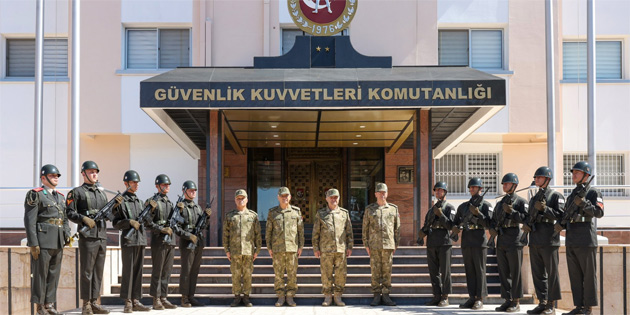 K�br�s T�rk Bar�� Kuvvetleri Komutanl���nda devir teslim t�reni