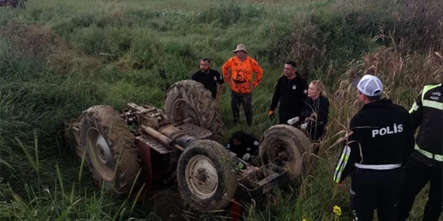 Trakt�r dere yata��na d��t�, iki ki�i ya�am�n� yitirdi