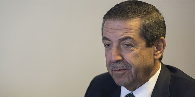 D��i�leri Bakan� Ertu�rulo�lu, T�rkiye’de �ehit d��en Hava Pilot Binba�� Bolat i�in taziye mesaj� yay�mlad�