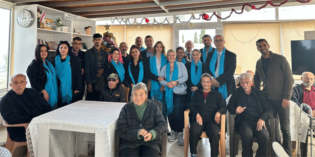 TAM Parti heyetinden Lapta Huzurevi’ne ziyaret