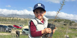 �n�aat M�hendisleri Odas� a�a� dikme etkinli�i d�zenledi