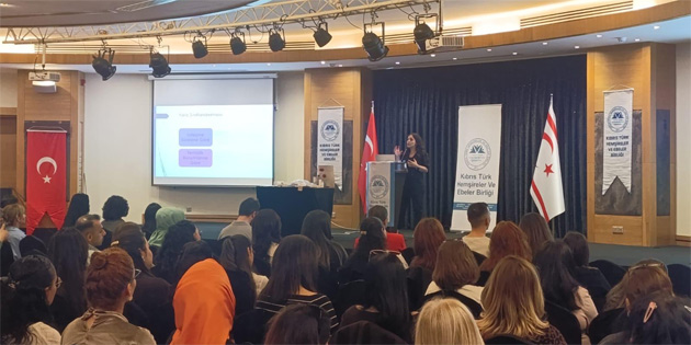 KTHEB, “Yara Bak�m� ve Stoma” e�itimi d�zenledi